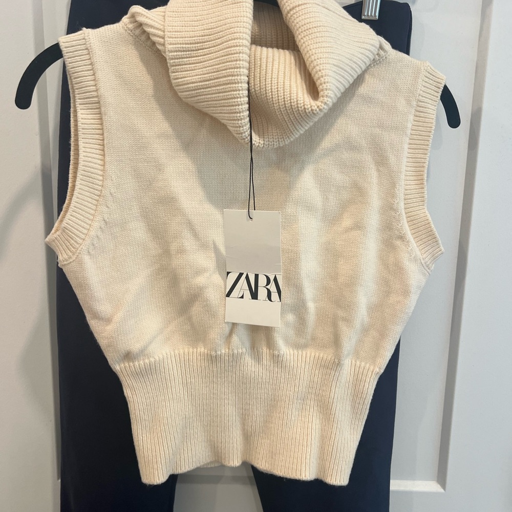 Zara Cream Sleeveless Turtleneck Ribbed Knit Top - Picture 3 of 8